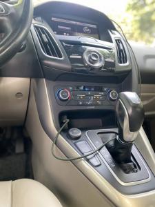 Focus 1.5 Titanium 4D 2016z4205108308338_c98029d82ae200c19f299bf1f335f04d